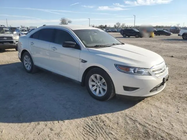 2011 FORD TAURUS SE