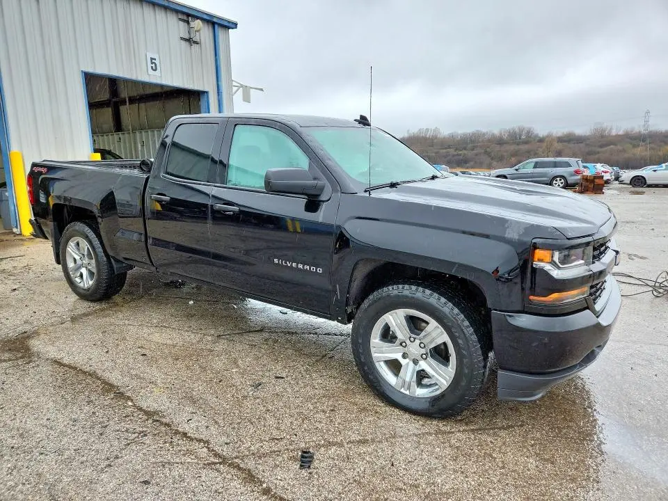 2016 CHEVROLET SILVERADO K1500 CUSTOM  