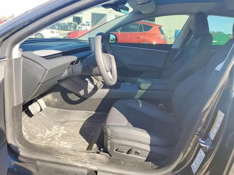 2025 TESLA MODEL 3   