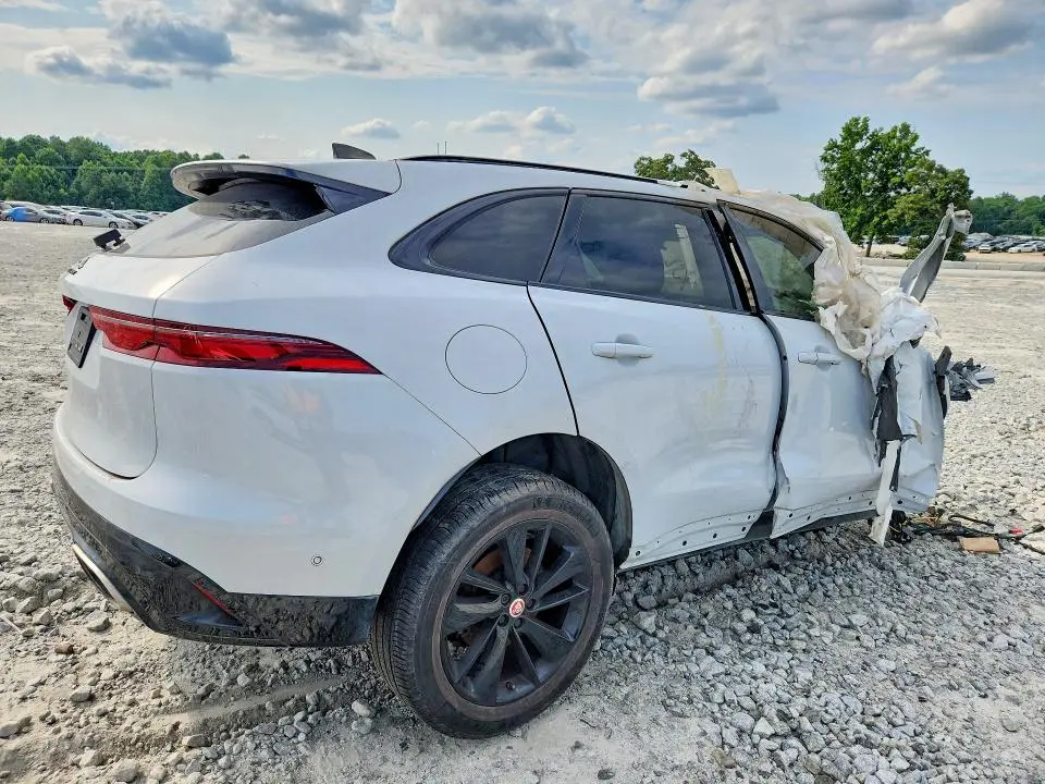2021 JAGUAR F-PACE S  