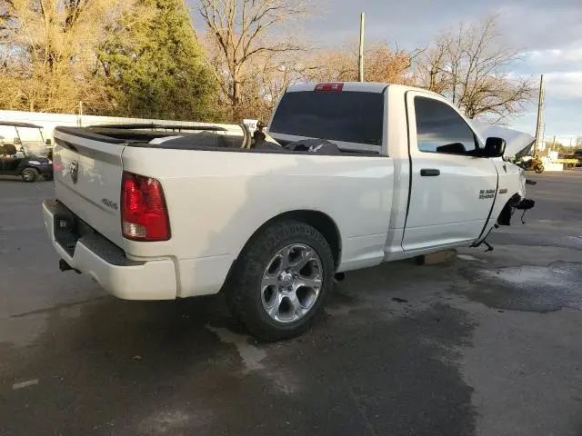 2014 RAM 1500 ST  