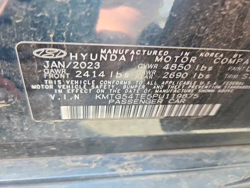 2023 GENESIS G70 3.3T STANDARD  