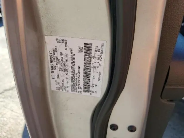 2010 FORD EXPLORER XLT  