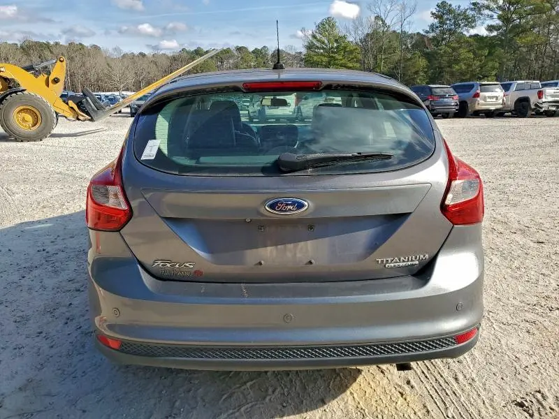 2014 FORD FOCUS TITANIUM  
