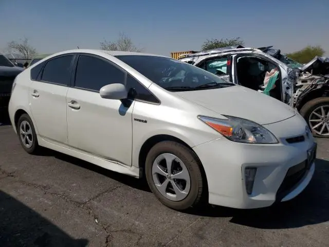2015 TOYOTA PRIUS   