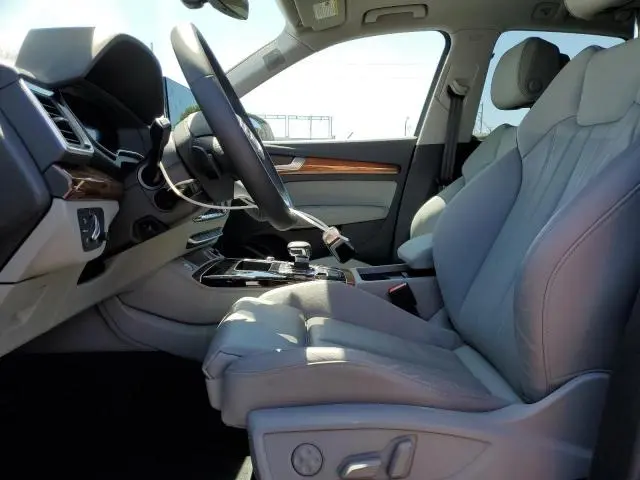 2024 AUDI Q5 E PREMIUM PLUS 55  