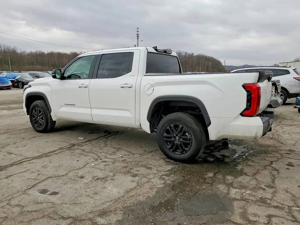 2026 TOYOTA TUNDRA   