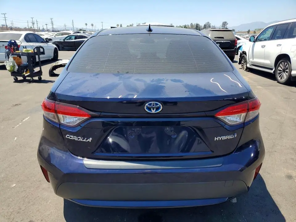 2022 TOYOTA COROLLA LE  