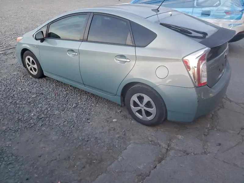 2013 TOYOTA PRIUS   