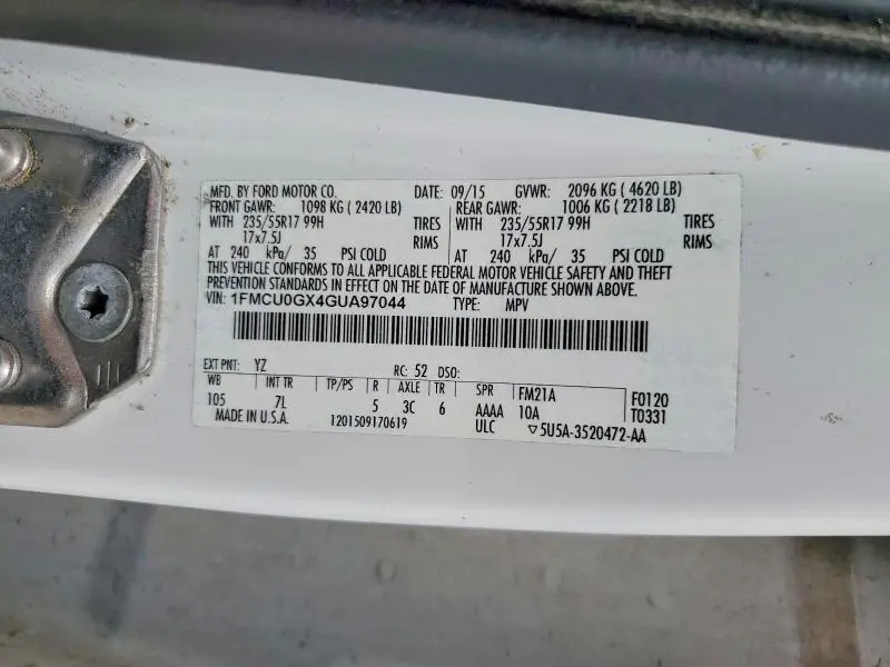 2016 FORD ESCAPE SE  