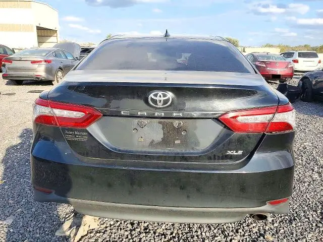 2019 TOYOTA CAMRY XLE  