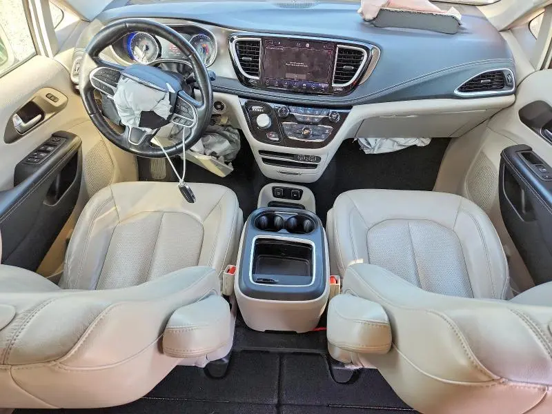2021 CHRYSLER PACIFICA TOURING L  