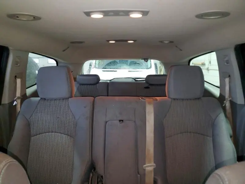 2013 CHEVROLET TRAVERSE LS  