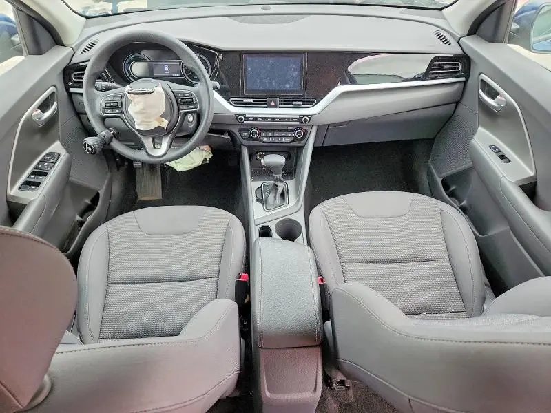 2021 KIA NIRO LX  