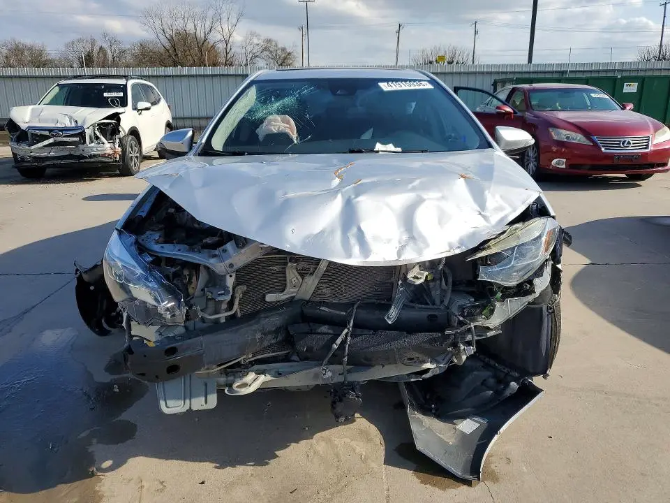 2018 TOYOTA COROLLA XSE  