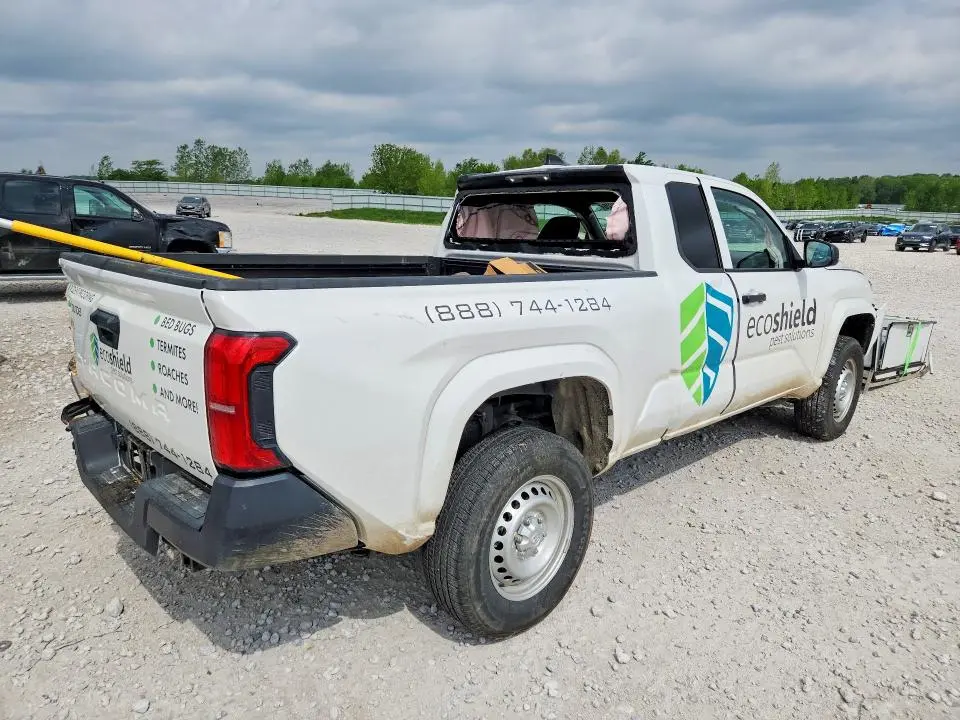 2025 TOYOTA TACOMA SR  