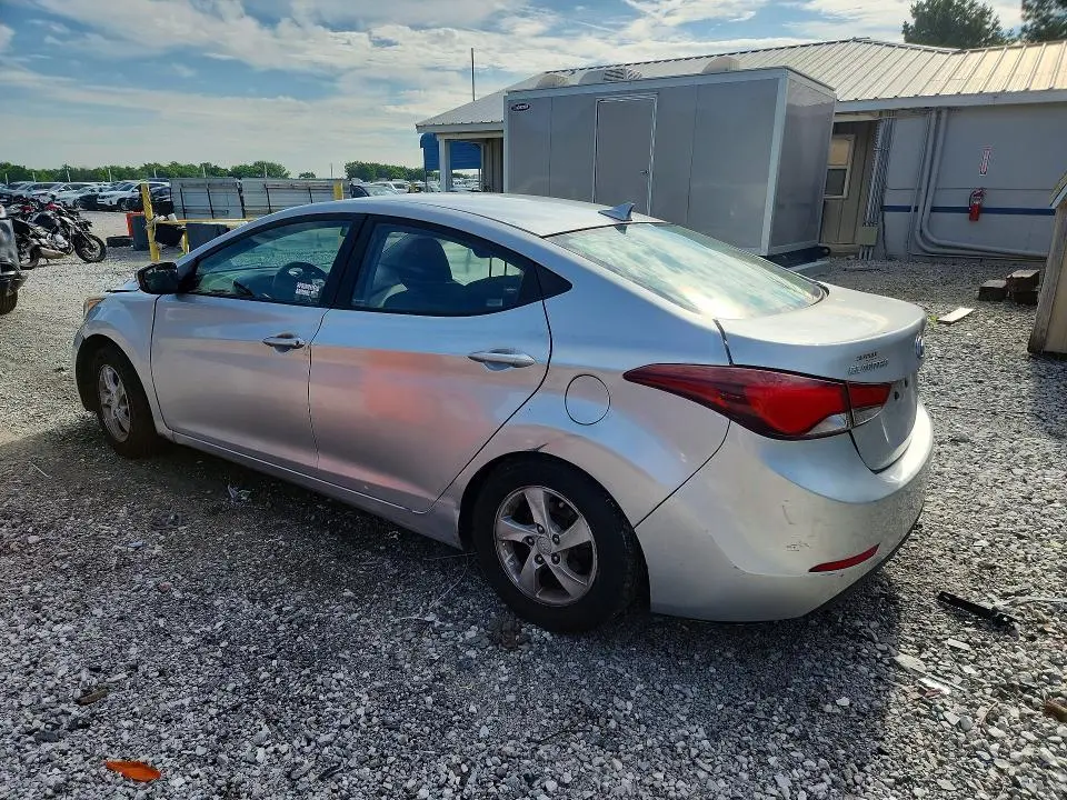 2014 HYUNDAI ELANTRA SE  