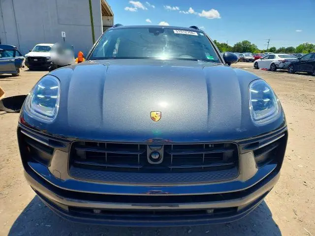 2025 PORSCHE MACAN BASE/T  