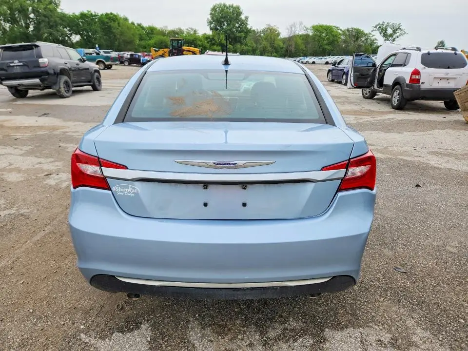 2013 CHRYSLER 200 LIMITED  