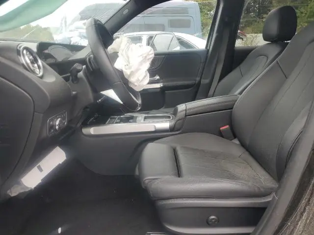 2024 MERCEDES-BENZ GLB 250  