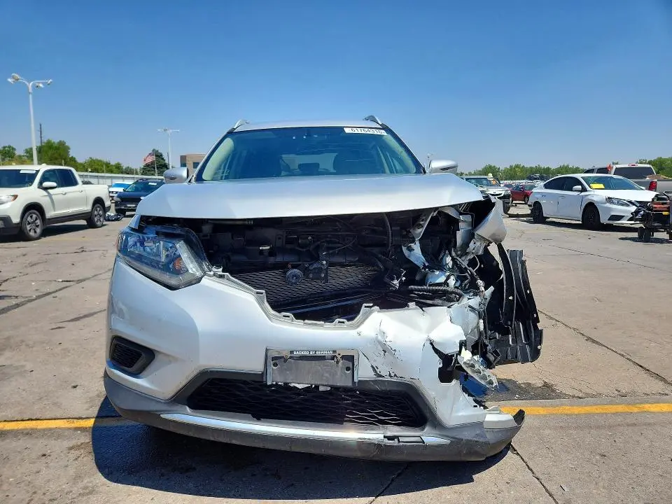 2016 NISSAN ROGUE S  