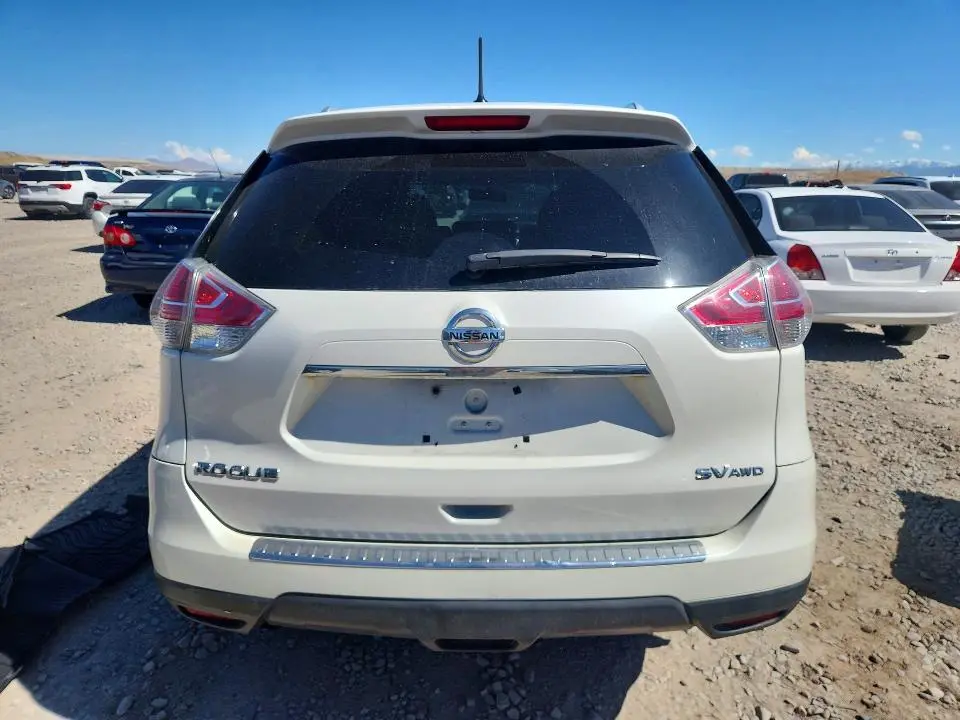 2016 NISSAN ROGUE SV  
