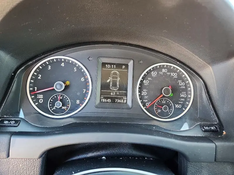 2017 VOLKSWAGEN TIGUAN S  