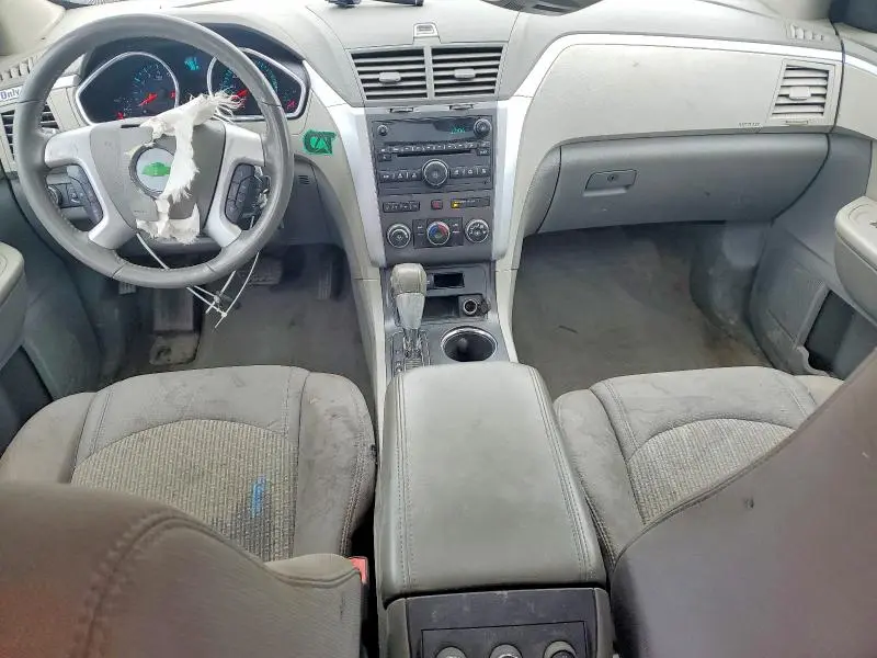 2011 CHEVROLET TRAVERSE LT  