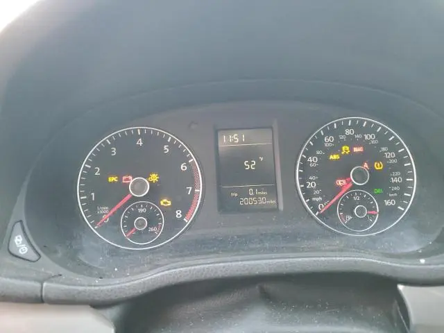 2014 VOLKSWAGEN PASSAT S  