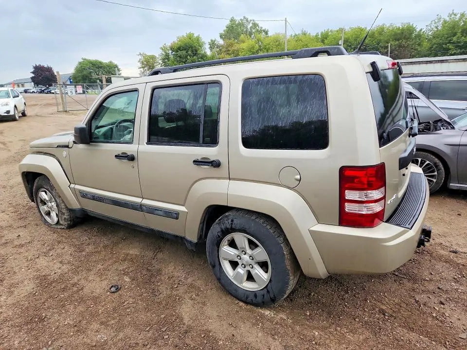 2011 JEEP LIBERTY SPORT  