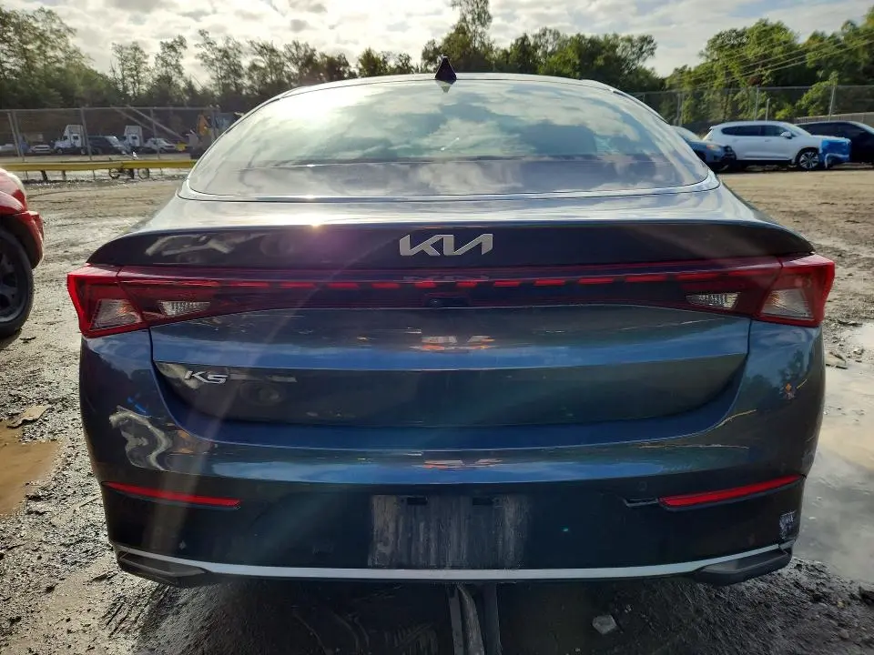 2022 KIA K5 EX  