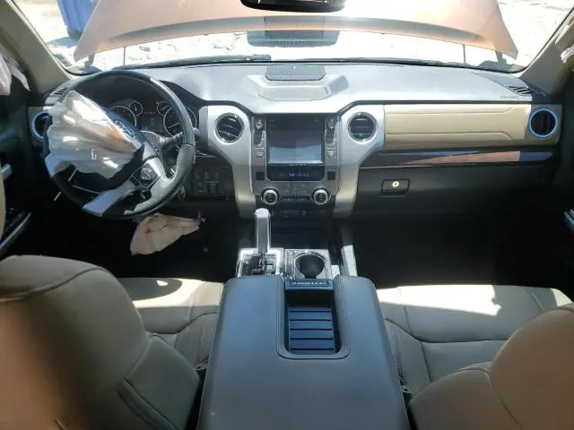 2017 TOYOTA TUNDRA CREWMAX LIMITED  