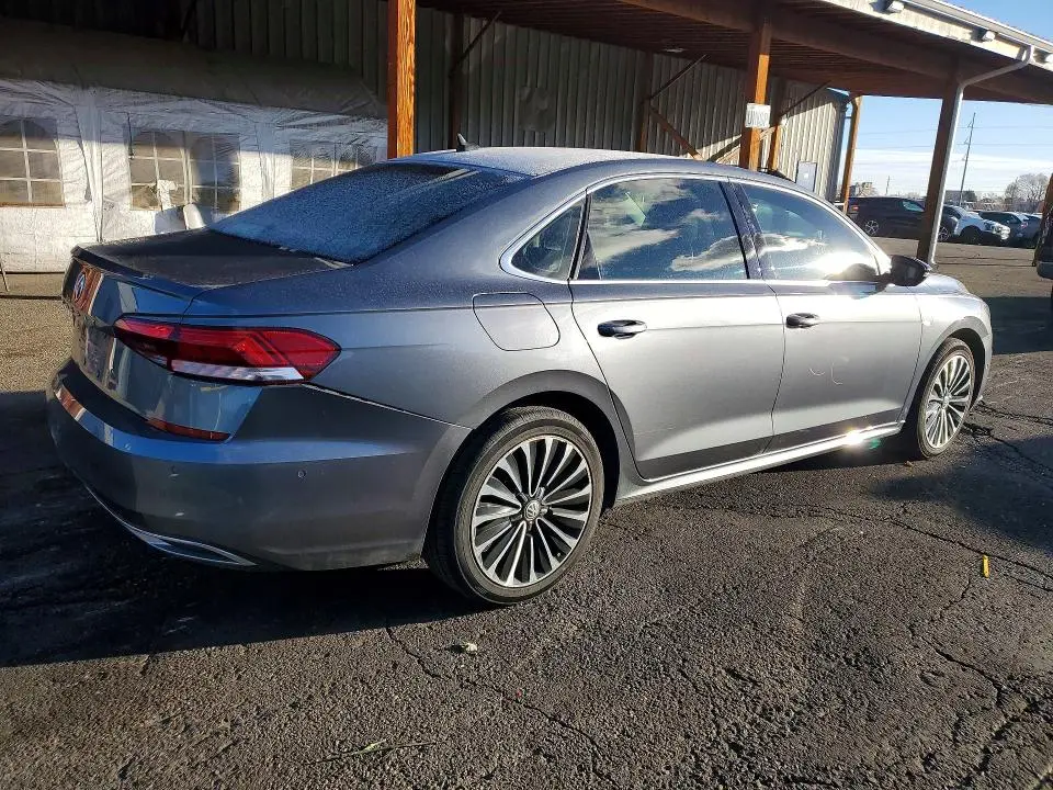2022 VOLKSWAGEN PASSAT LIMITED EDITION  