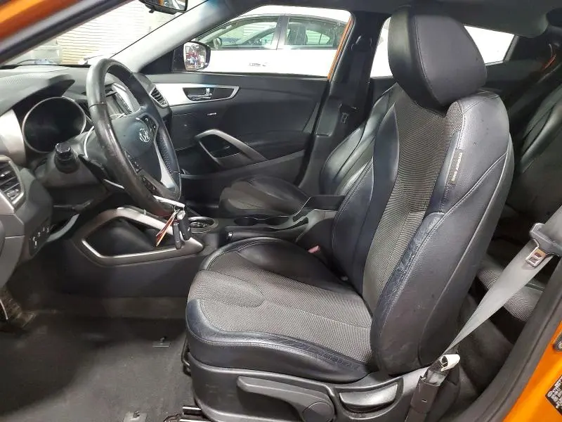 2012 HYUNDAI VELOSTER BASE  