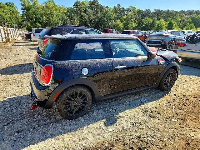 2016 MINI COOPER S  