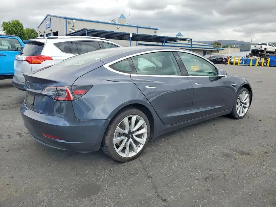 2019 TESLA MODEL 3   