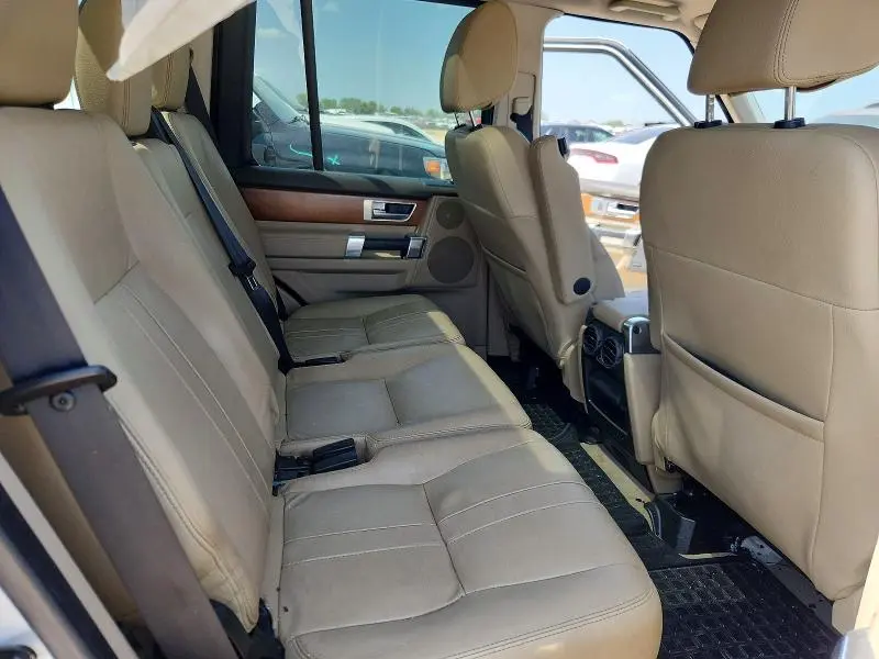 2016 LAND ROVER LR4 HSE  