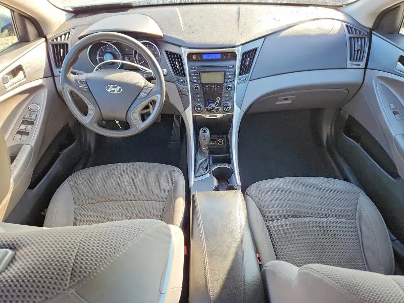 2013 HYUNDAI SONATA GLS  