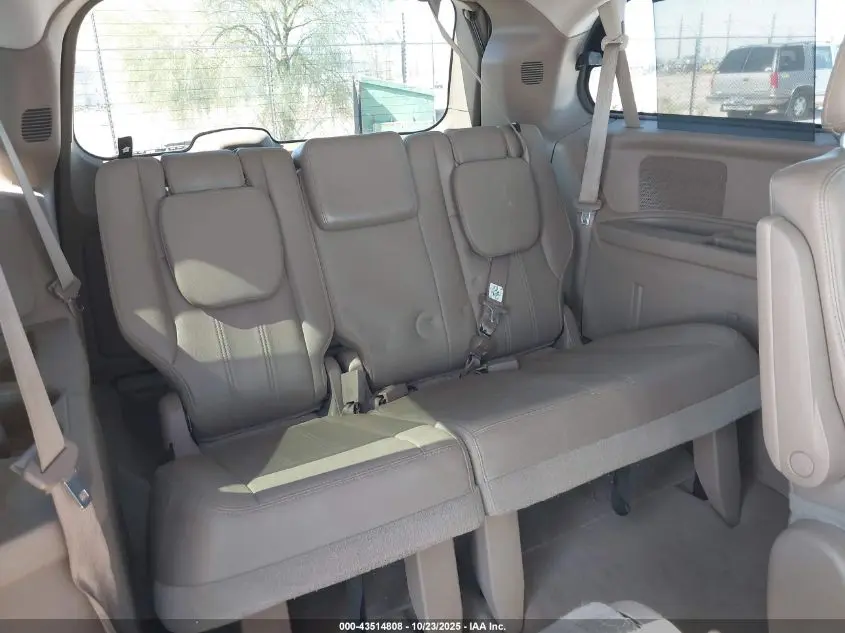 2015 CHRYSLER TOWN & COUNTRY TOURING