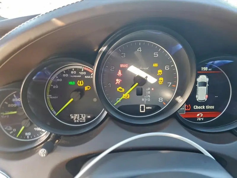 2017 PORSCHE CAYENNE SE HYBRID PLATINUM  