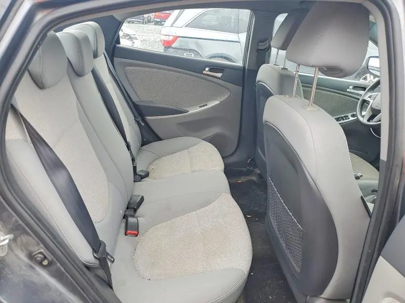 2012 HYUNDAI ACCENT GLS  