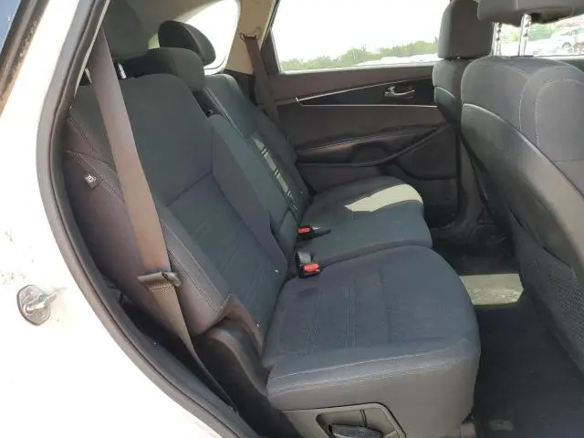2018 KIA SORENTO LX  