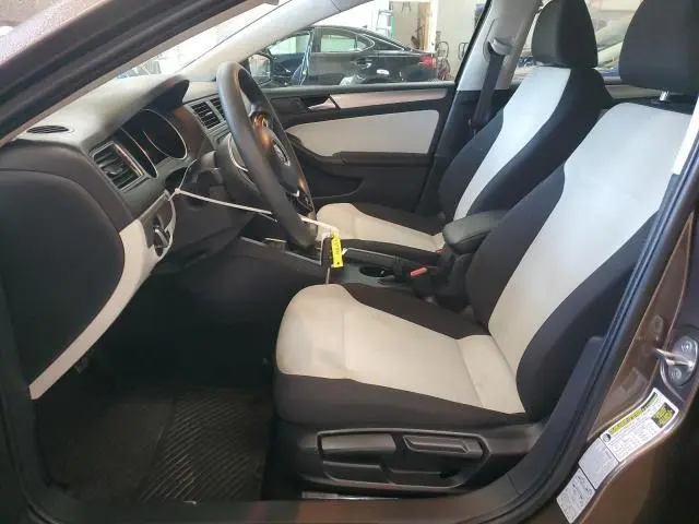2015 VOLKSWAGEN JETTA SE  