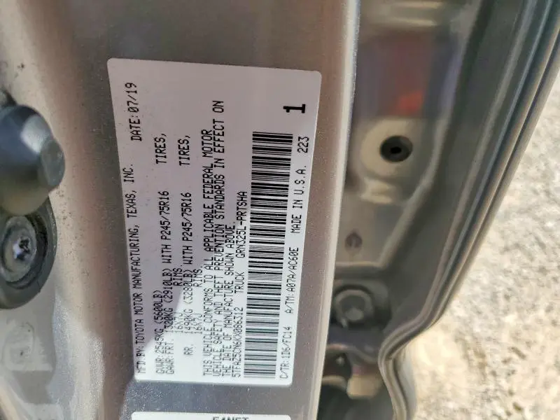 2019 TOYOTA TACOMA SR5 V6  