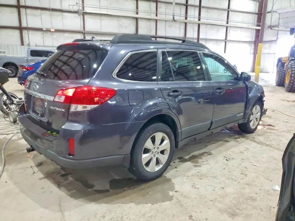 2011 SUBARU OUTBACK 2.5I LIMITED  