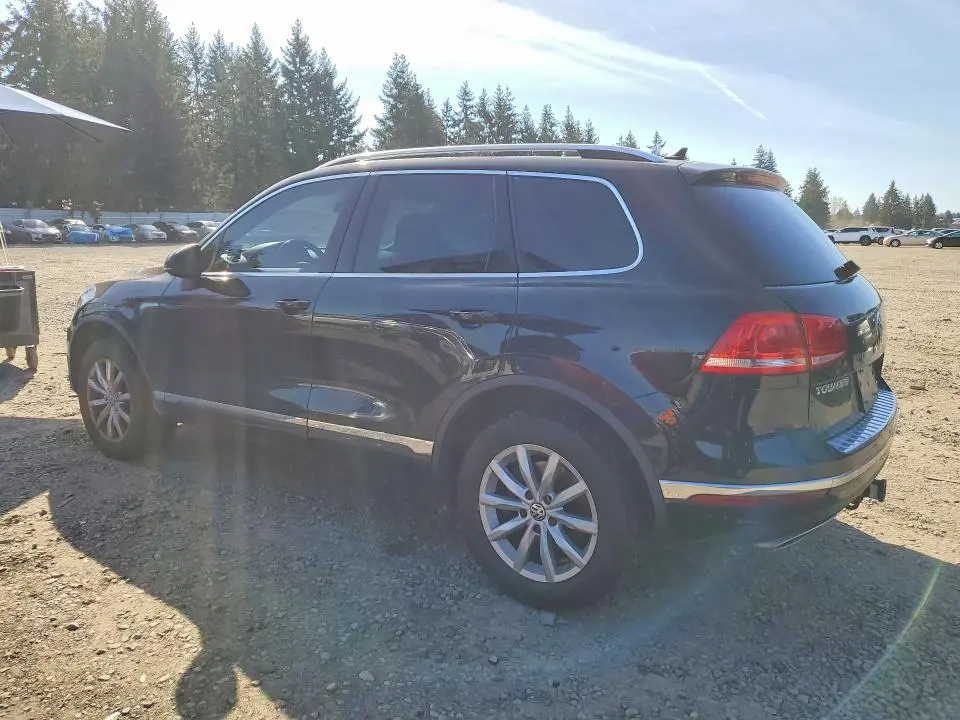 2015 VOLKSWAGEN TOUAREG V6 TDI  