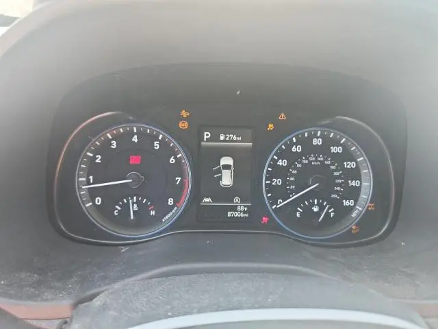 2023 HYUNDAI KONA SE  