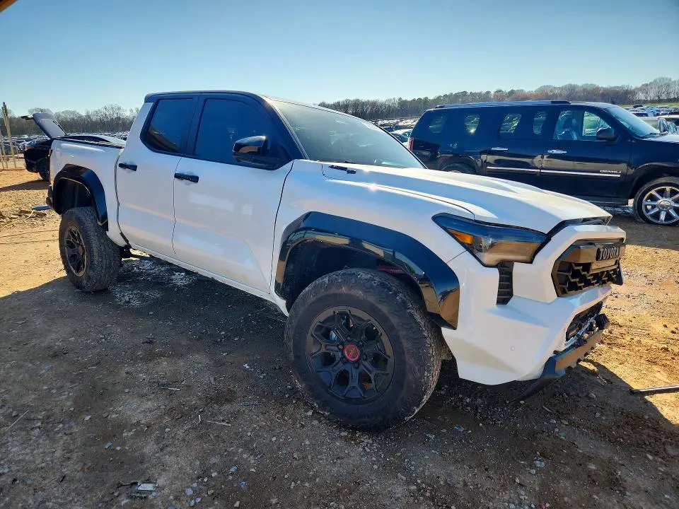 2025 TOYOTA TACOMA TRD PRO HV  