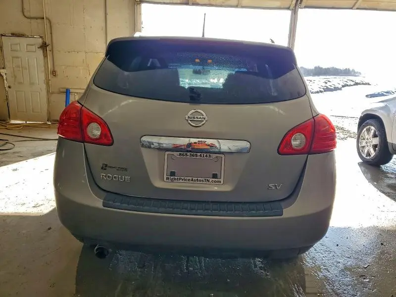 2013 NISSAN ROGUE S  