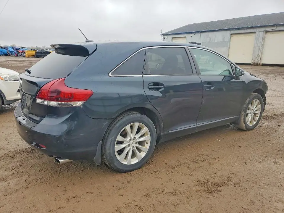 2013 TOYOTA VENZA LE  